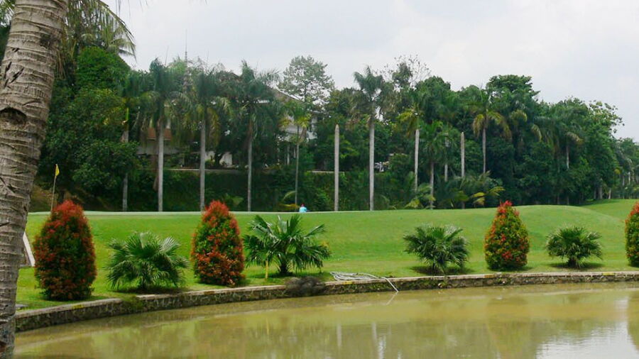 Padang Golf Pangkalan Jati