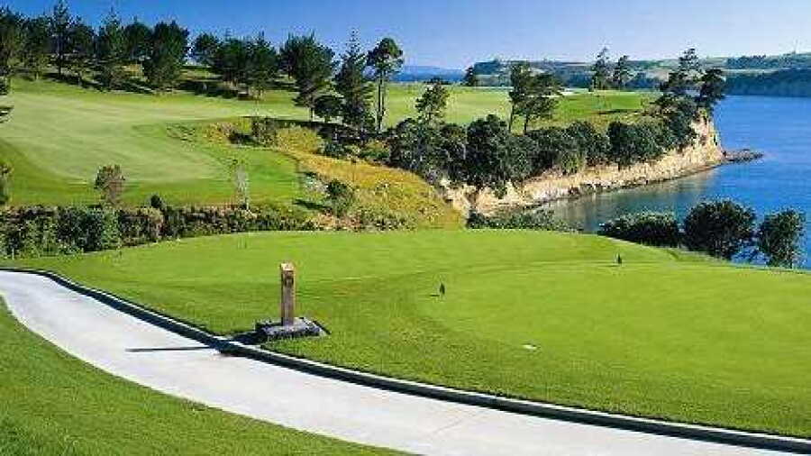 Gulf Harbour CC: #16