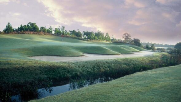 Barefoot Resort - Love Course