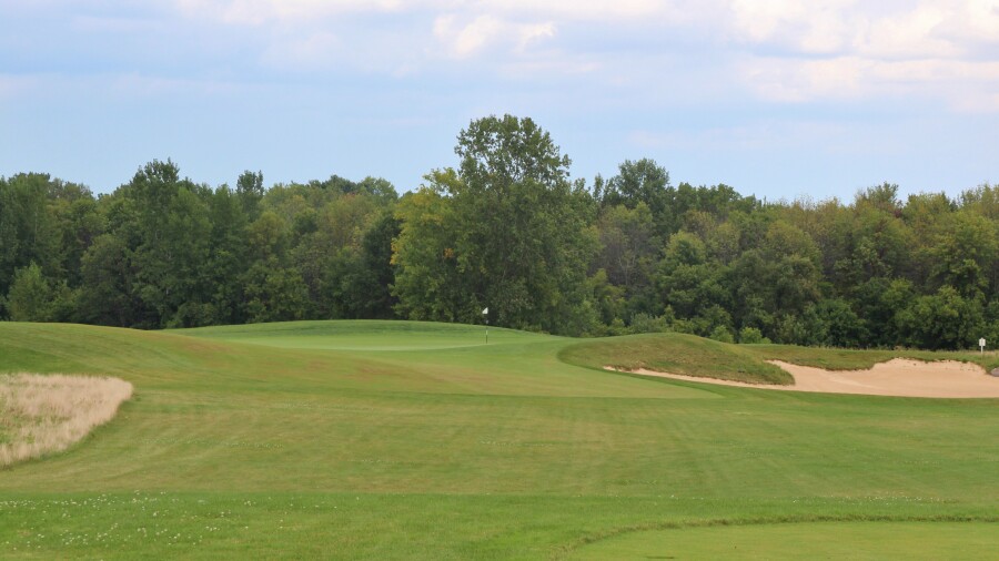 Mill Creek golf course - 6th
