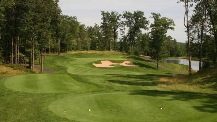 Minocqua CC: #13
