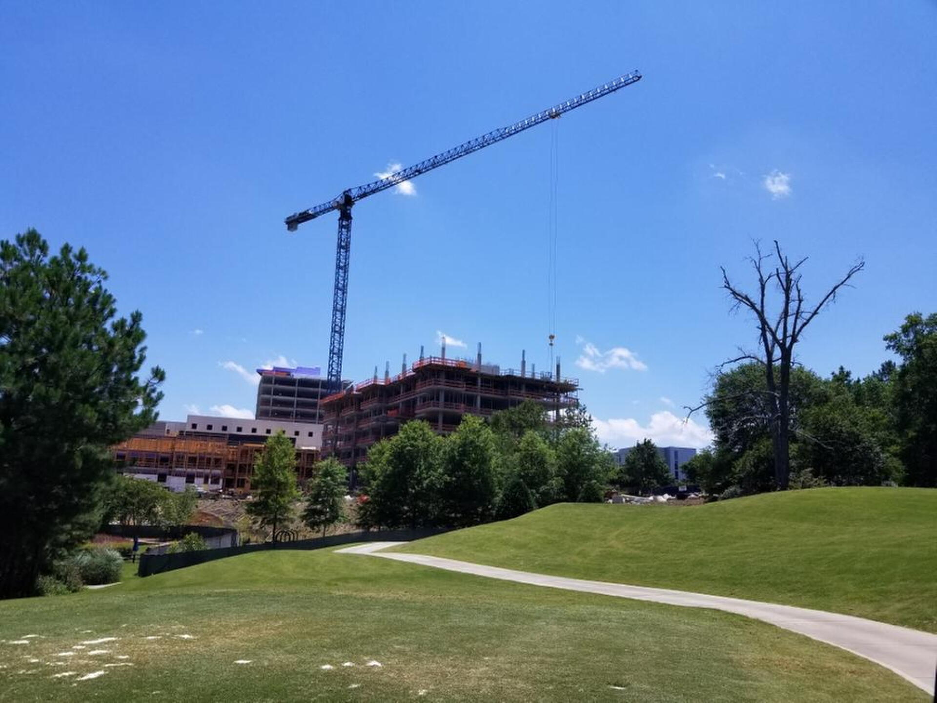 NOT so pretty at Ballantyne anymore! (Photo submitted by Lewwwis on 06/22/2020)