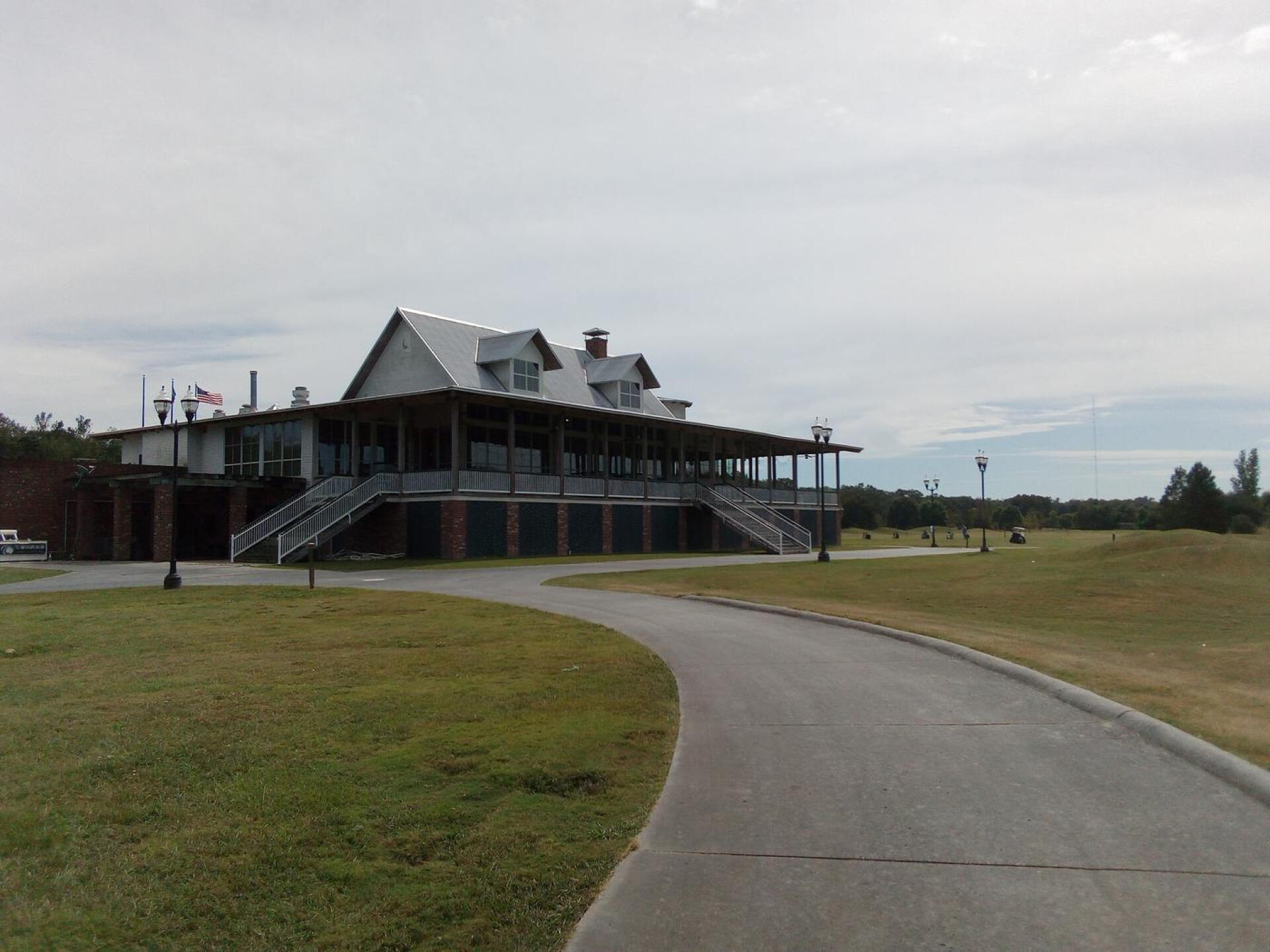 Love the proshop and restaurant, especially the view on the porch. (Photo submitted by u00000950996 on 10/14/2022)