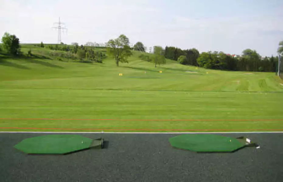 Eselspfad GC: driving range