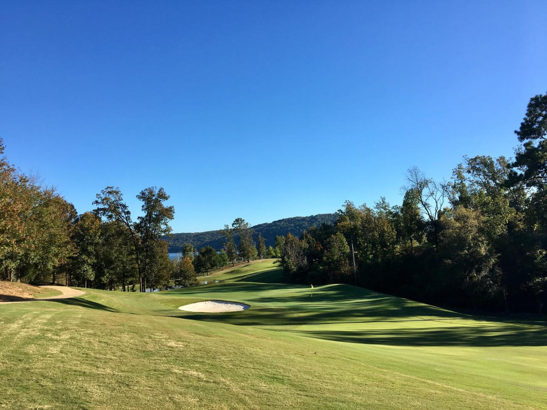 Approach view on par-4 12th hole (Photo submitted by BrandonWebb on 10/26/2017)