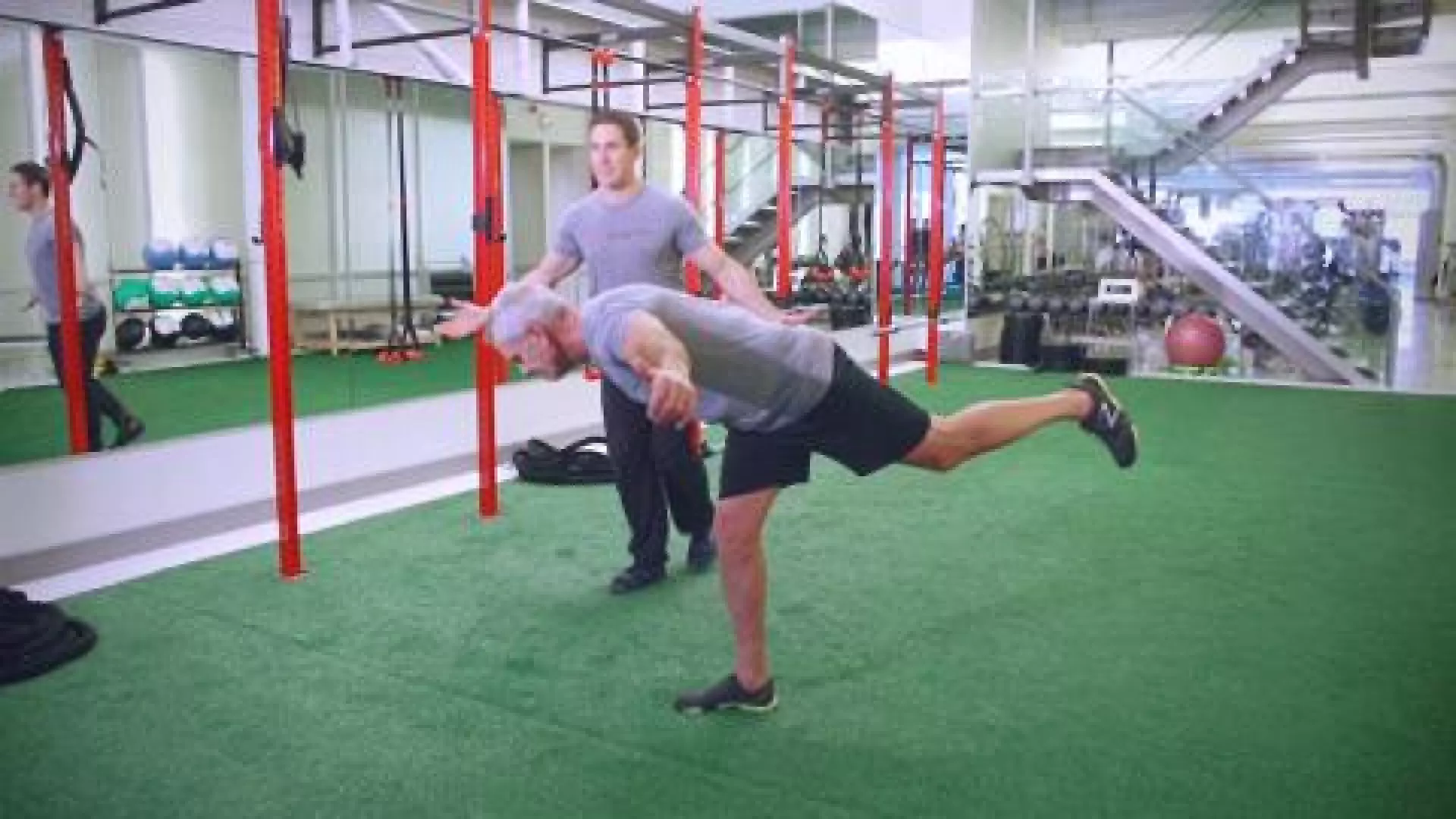 Advanced Work-out, Exercise 6 - Inverted Hamstring
