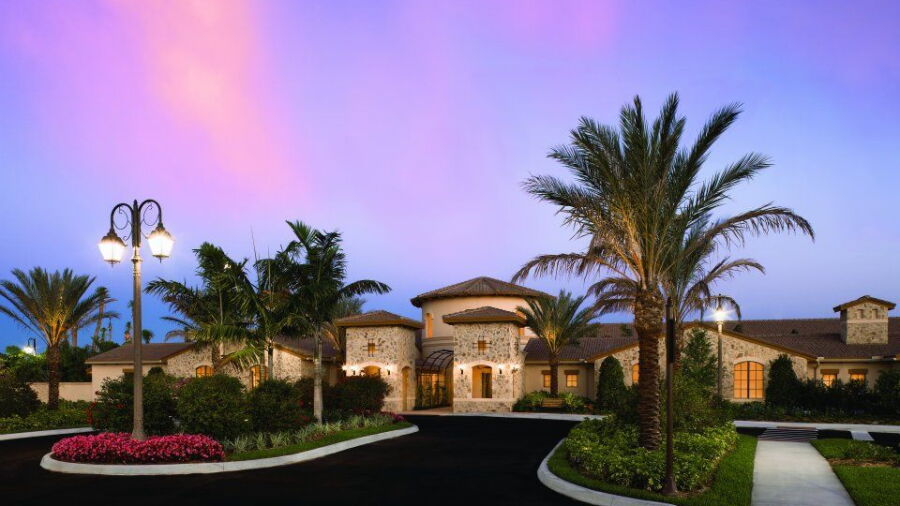 Jupiter CC: Clubhouse