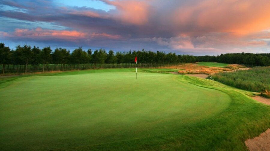 Lubker Golf Resort