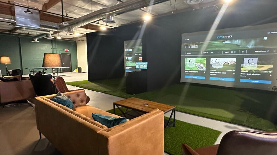 Club Twirl Golf Lounge