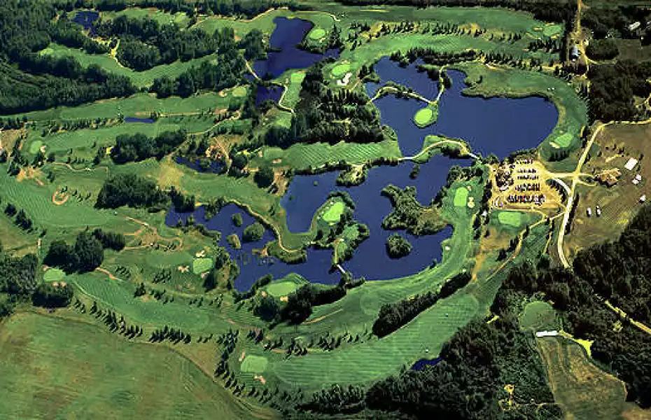 Goose Hummock GC: Aerial view