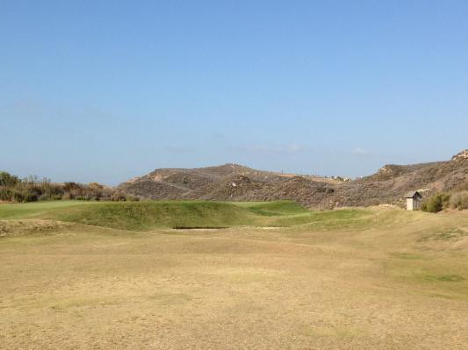 Very dry fairway (typical for this course) (Photo submitted by bianca123 on 05/27/2013)