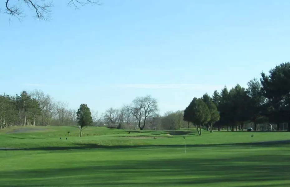 Van Schaick Island CC