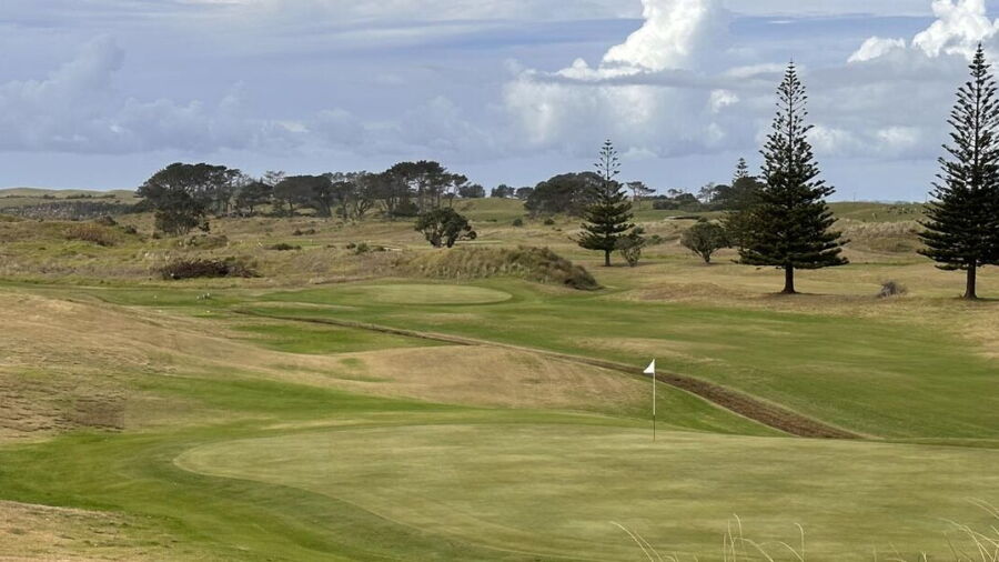 90 Mile Beach Golf Links