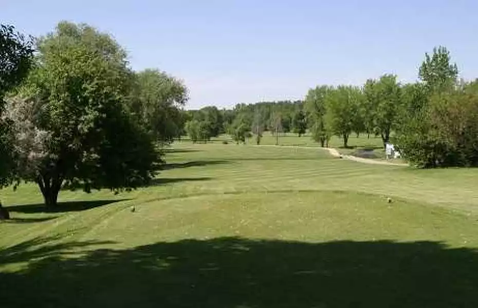 Beaver Dam CC: #10