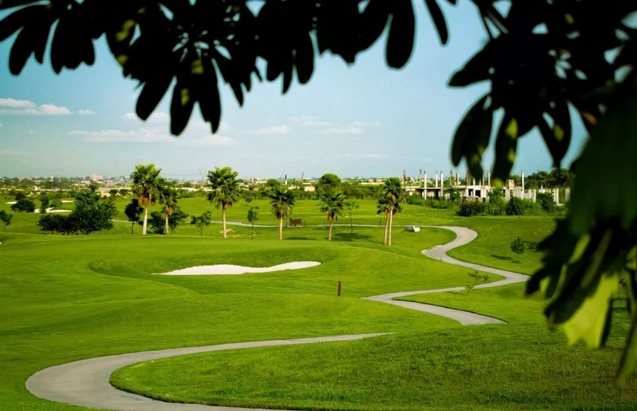 The Club at Eighteen: #8