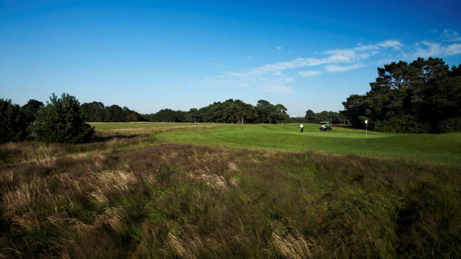 6th hole at  Meyrick Park Golf Club