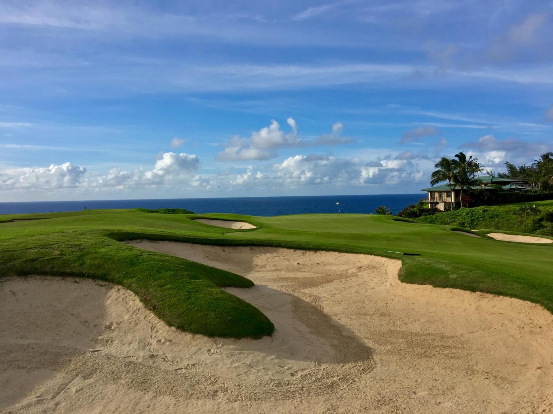 Par-4 sixth hole. (Photo submitted by BrandonWebb on 06/07/2018)