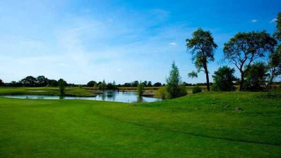 Gross Kienitz GC – Robert-Baker: #18 fairway