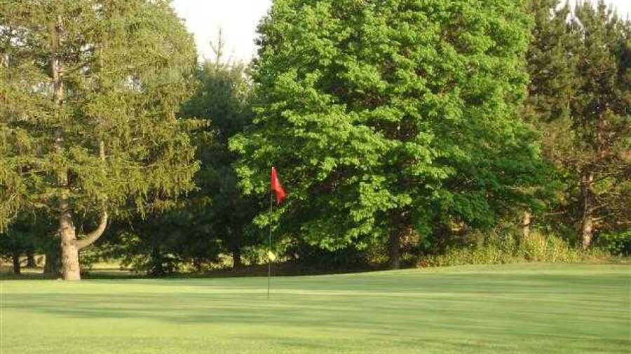 Red at Bob O' Link GC