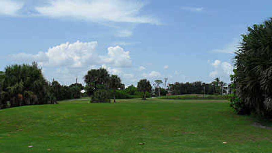 Alden Pines CC