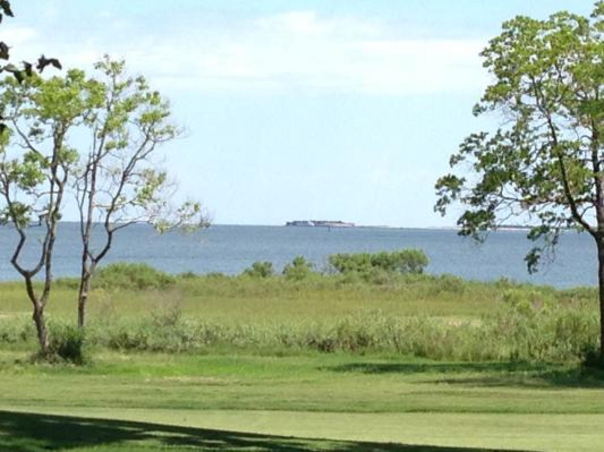 Fort Sumpter from Patriot's Point Links (Photo submitted by MGoBlue100 on 06/17/2013)