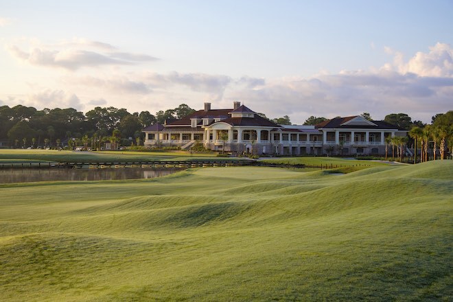 Not to be outdone, the Plantation Clubhouse, from which both Heron Point and the Ocean Course emanate, is a well-made space. (Sea Pines Resort)