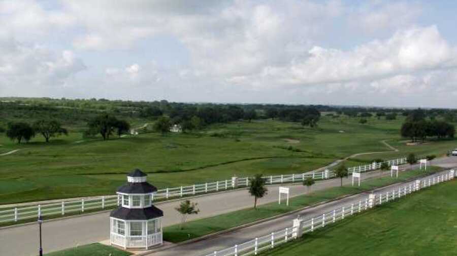 River Bend GC: Main entrance