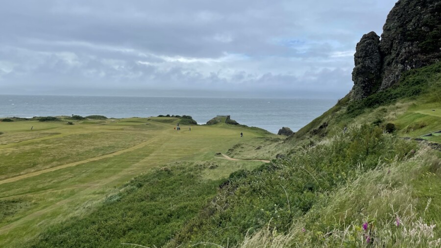 Shiskine Golf & Tennis Club - hole 4 views