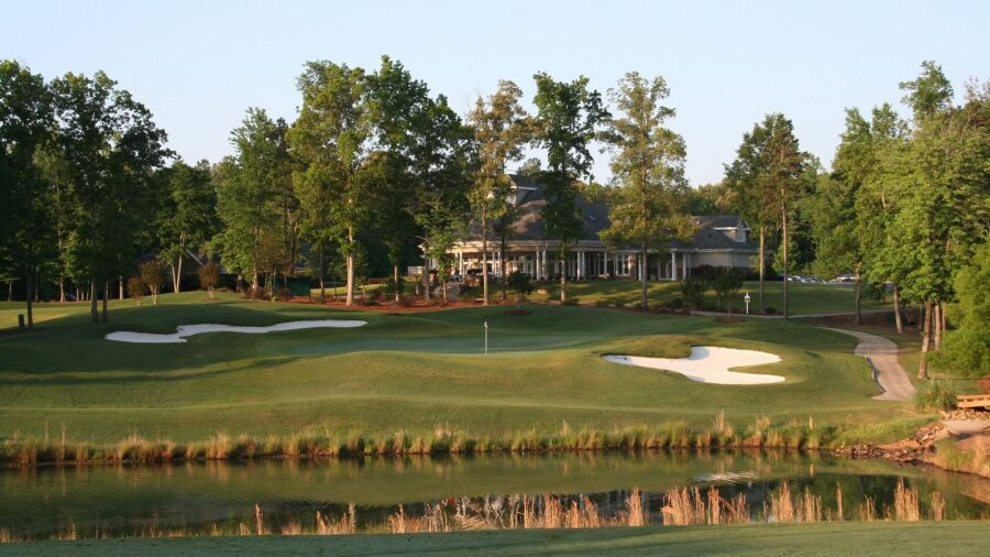 Olde Sycamore Golf Plantation: Clubhouse