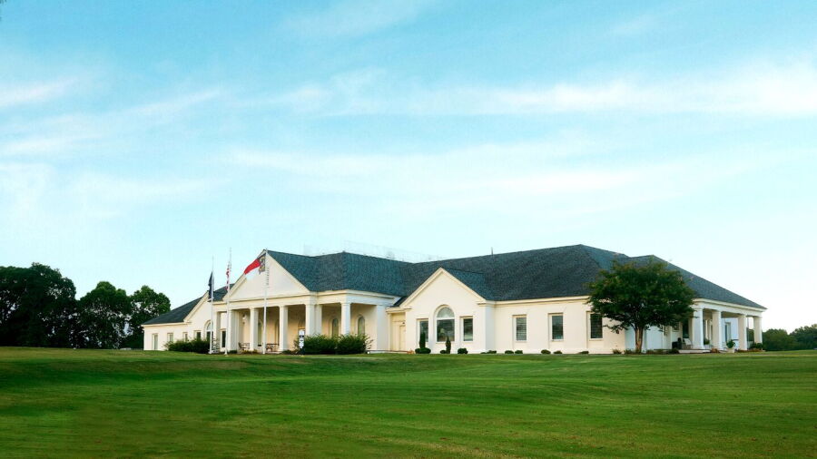 Colonial CC