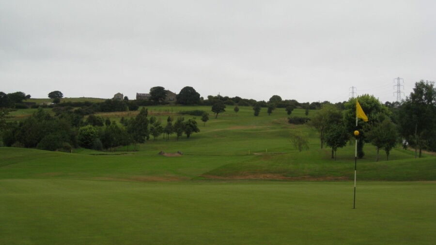 Harwood GC: 17th green