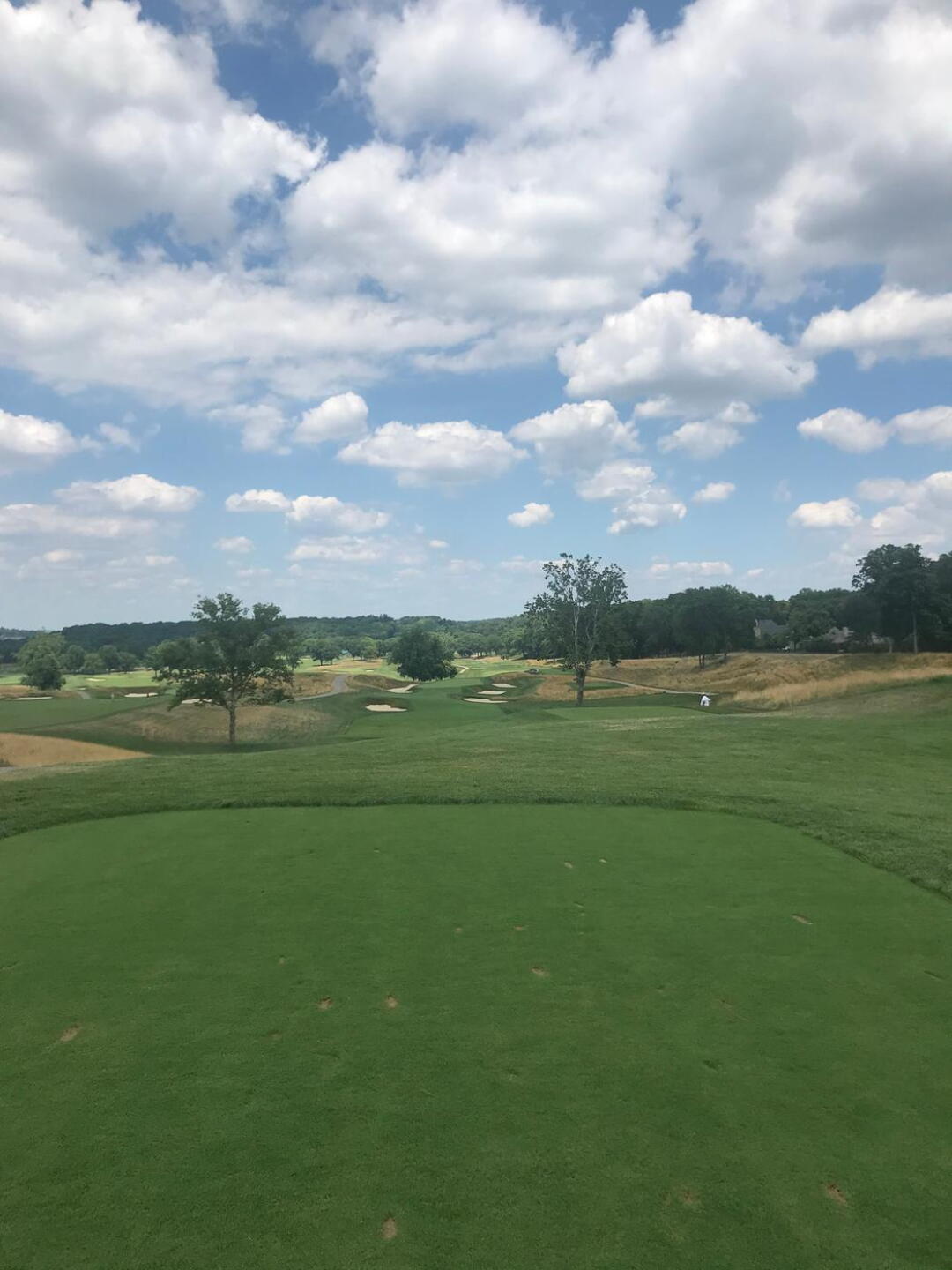 Par 4 7th Hole from the tee (Photo submitted by BuckeyeCigar on 07/16/2020)
