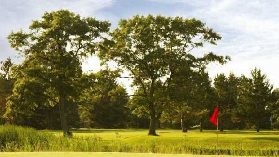 Madden's on Gull Lake