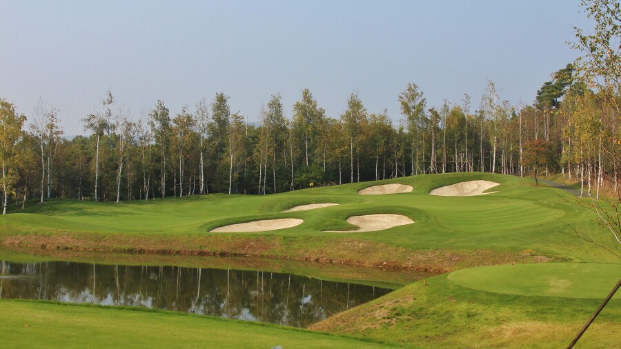 Haesley Nine Bridges golf course - hole 14
