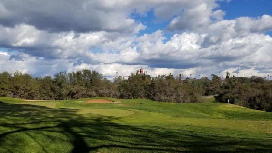 Castle Oaks Golf Club