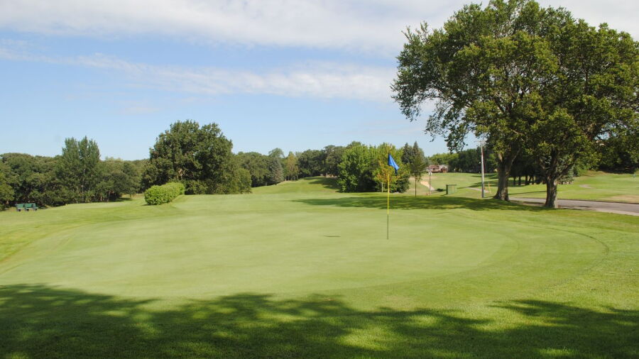 New Ulm CC: #17