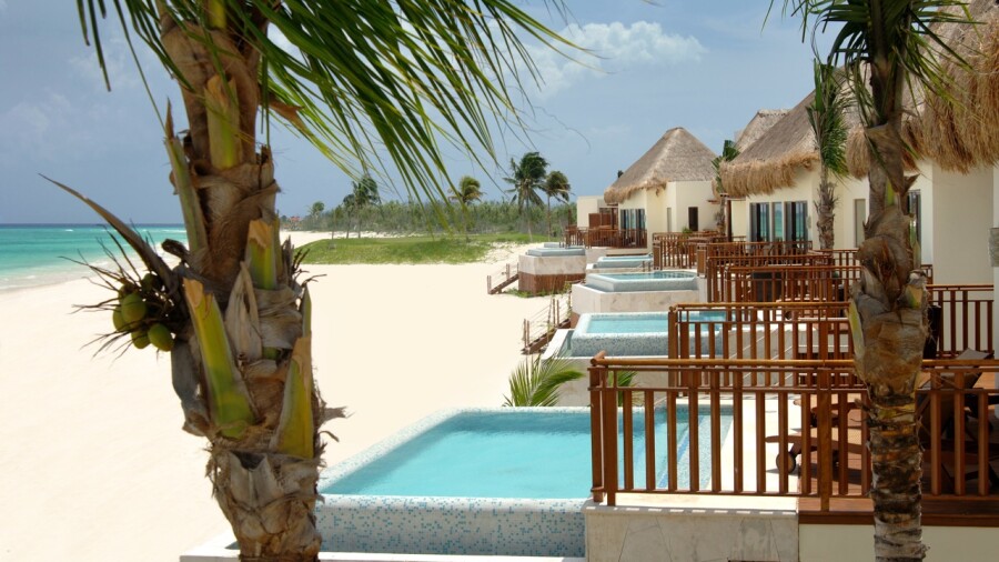 Fairmont Mayakoba Resort - beach