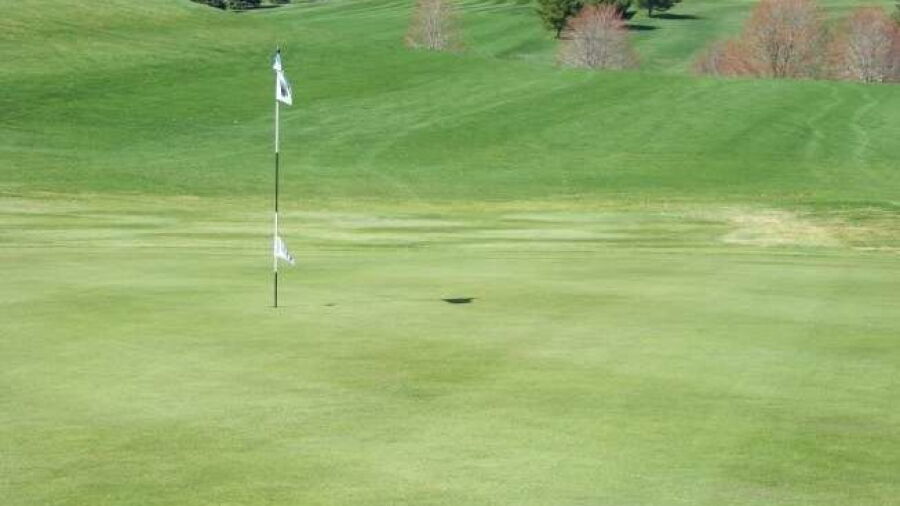 South at Rolling Acres GC: #6