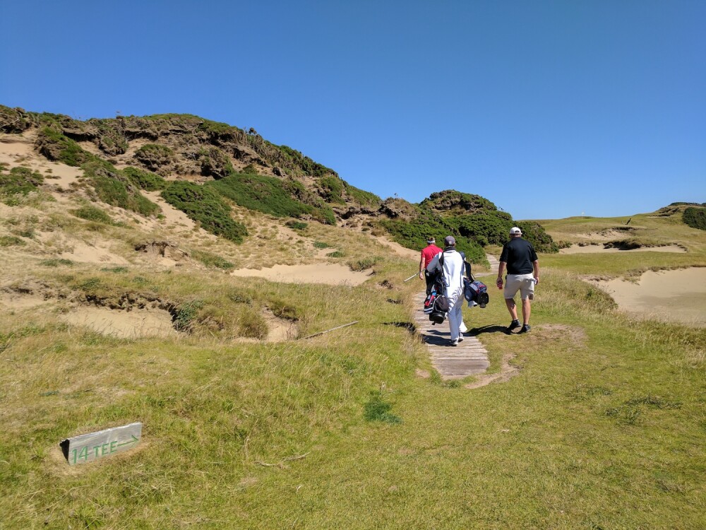 Bandon Dunes - caddies