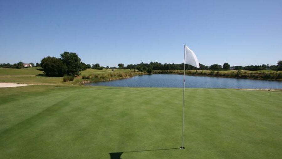 Carolina Club