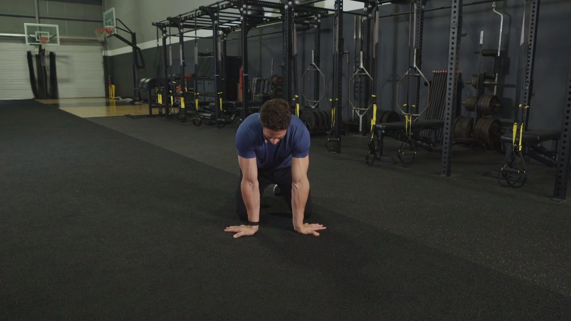 Tip 17 - Forearm Stretch: Avoid getting disconnected in the hands and gain mobility in your wrists