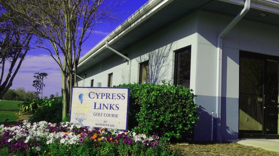 Cypress Links - clubhouse