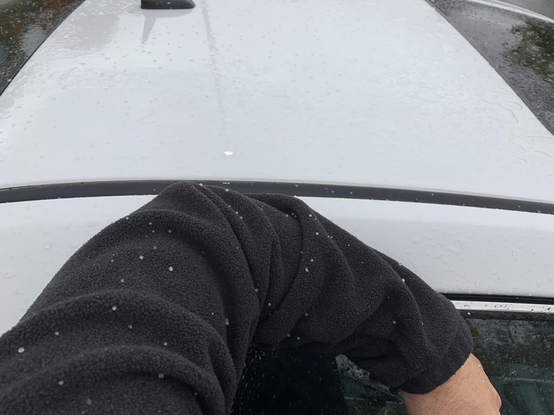 Snow on my sleeve (Photo submitted by jakewasy on 10/15/2020)