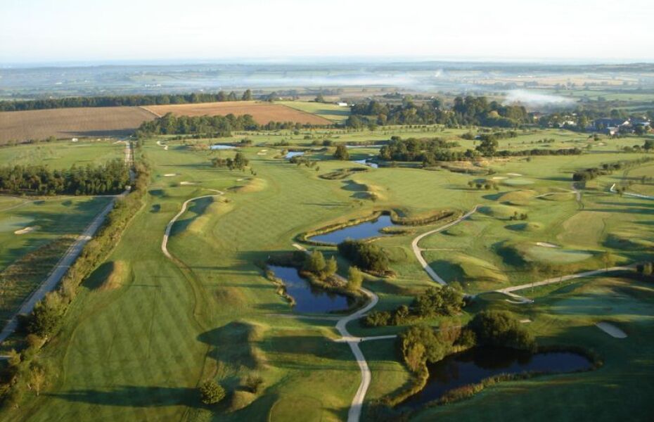 Wiltshire Hotel, GCC Aerial view