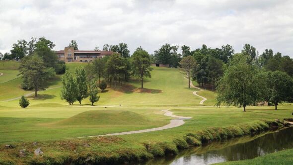 Butternut Creek GC: Clubhouse