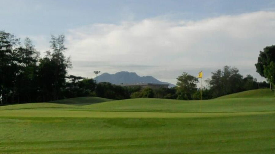 Sta. Elena GCC - Makiling