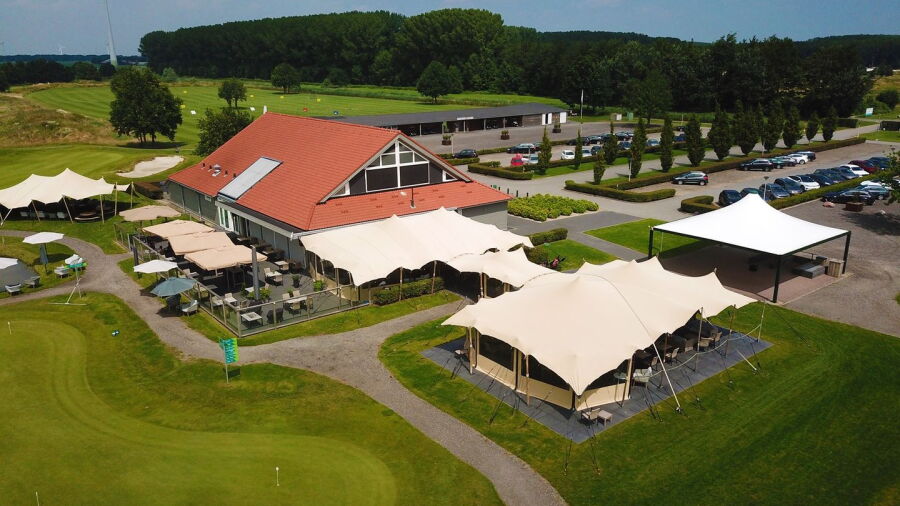 Harderwold Golf & Events: Clubhouse & driving range