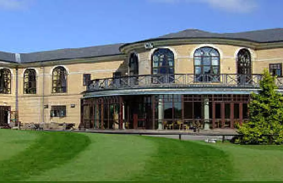 Belton Woods GC: Clubhouse