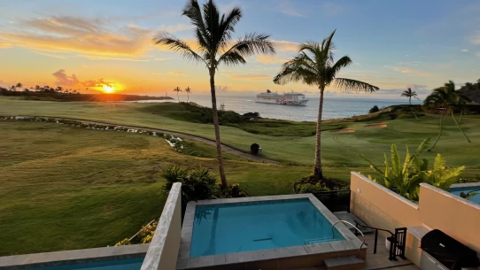 Timbers Kauai - sun rise 