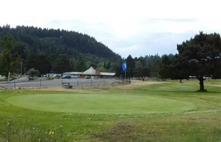 Shelter Bay GC: #6